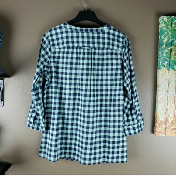 Duluth Trading Co ORGANIC cotton pocket plaid shirt top Medium - Picture 11 of 11